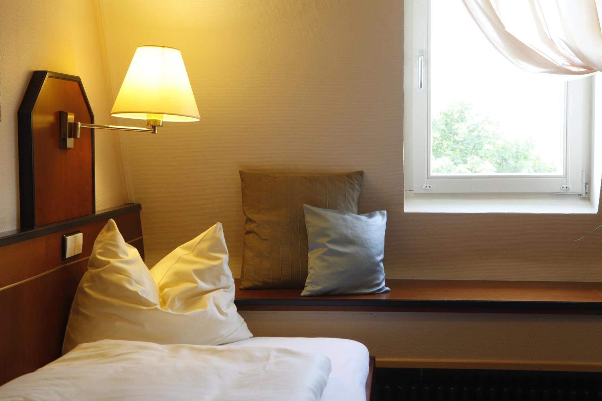 Hotel Villa Brenner Grünstadt المظهر الخارجي الصورة