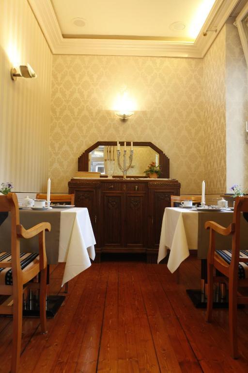 Hotel Villa Brenner Grünstadt المظهر الخارجي الصورة