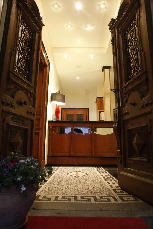 Hotel Villa Brenner Grünstadt المظهر الخارجي الصورة